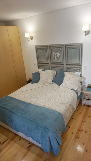 1 bedroom, soundproofing, iron/ironing board, WiFi