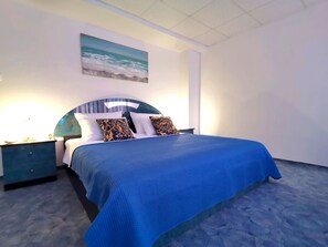 3 bedrooms, iron/ironing board, free WiFi, bed sheets - Apartman Andy 4* noble family, luxurious style,the largest apartments in Croatia (Imotski)