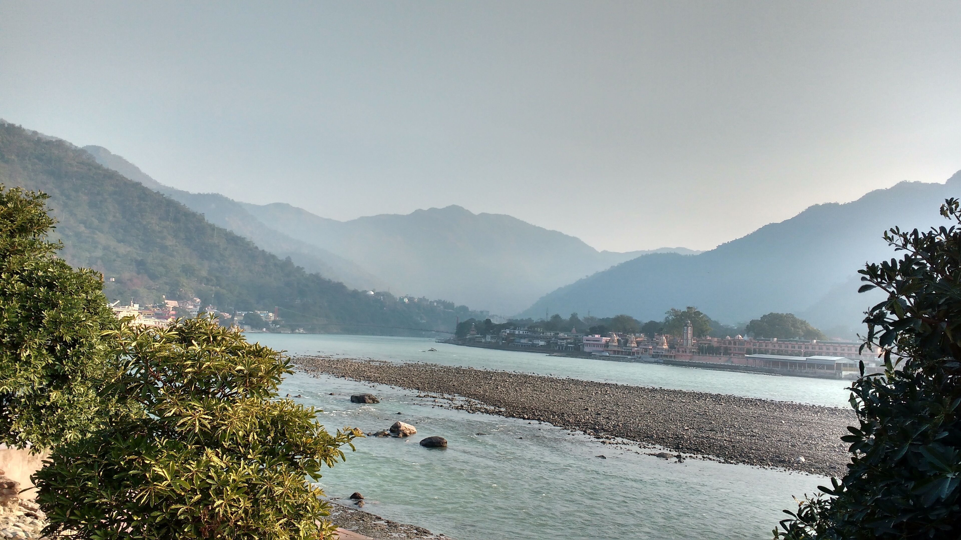 HariHar Niwas- Studio Apartment, near Gangaji