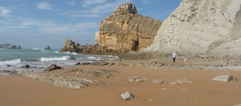 リエンクレス、近くのビーチ。無料のwifi。 1階