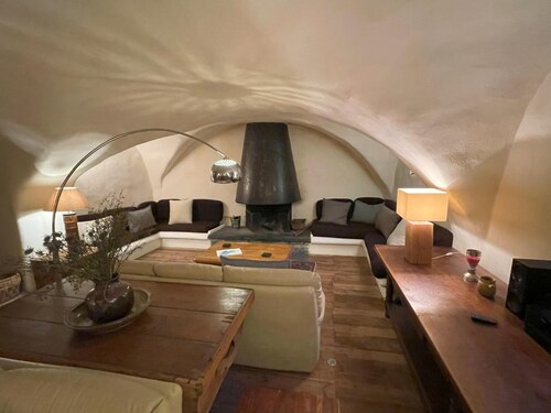 St Chaffrey/Serre Chevalier : Charming renovated country house 240m2 & Garden. 