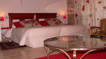 5 chambres, draps fournis