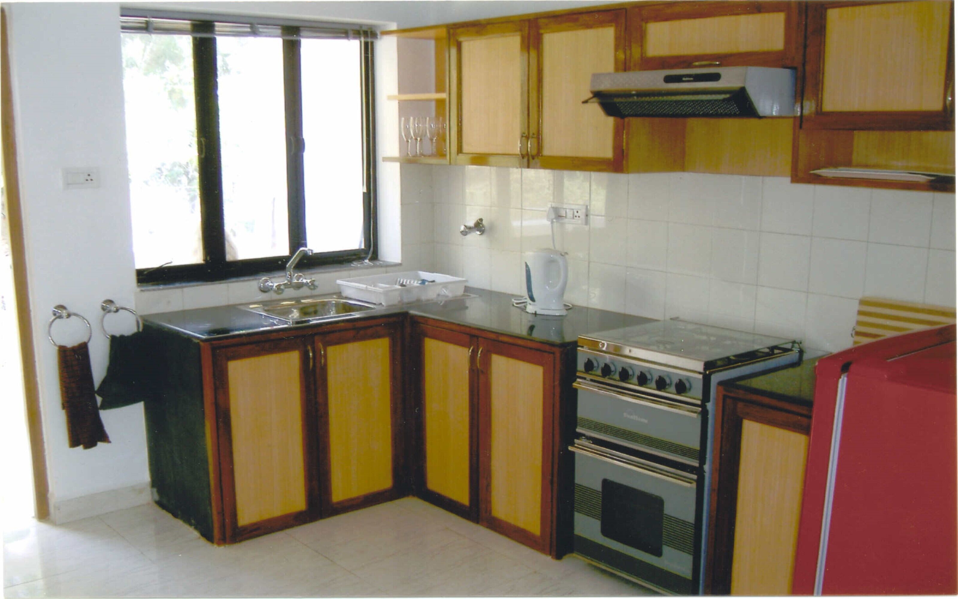 2 Bedroom Apartment (A) In Betalbatim South Goa - Internet & Shared Private Pool