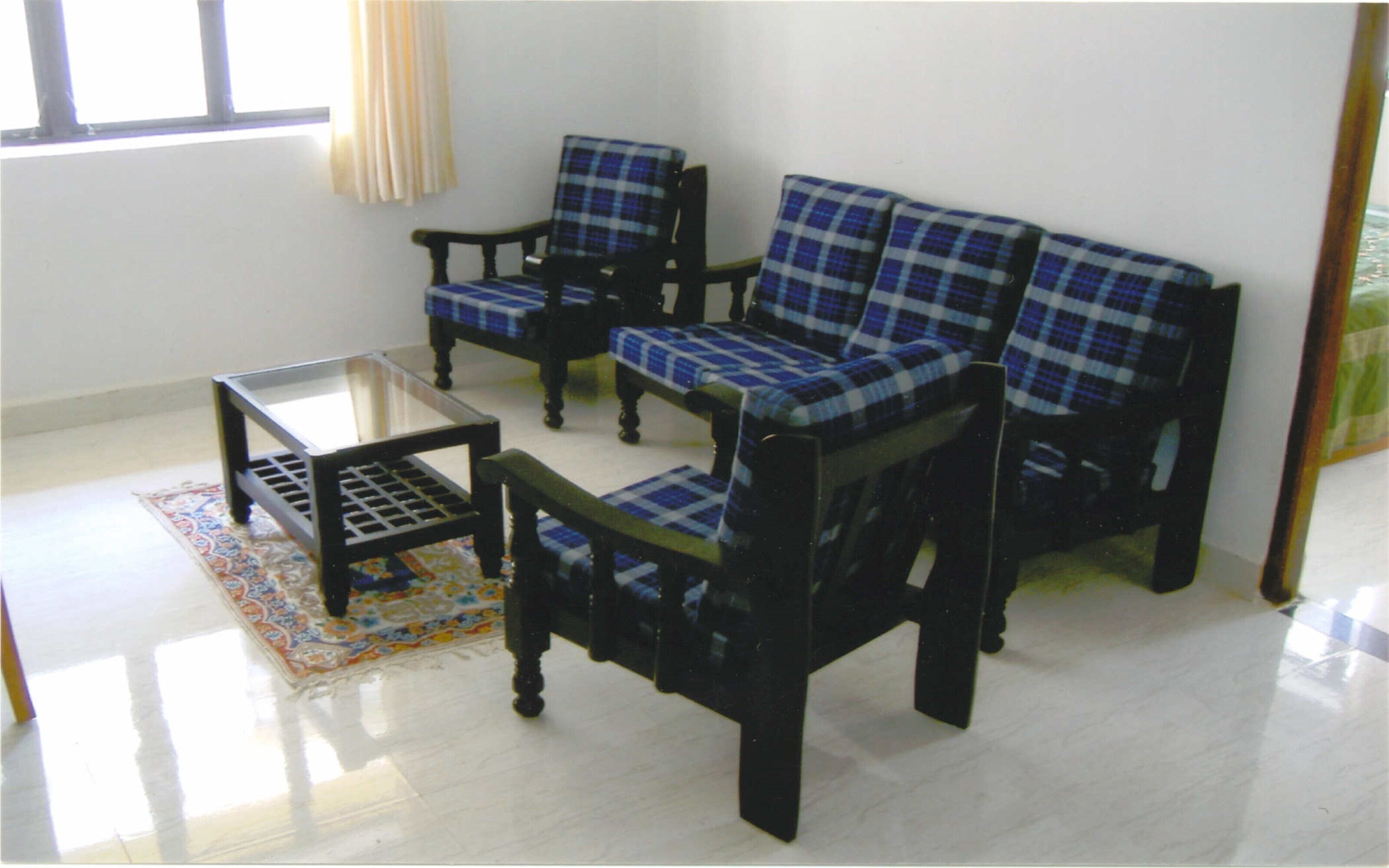 2 Bedroom Apartment (A) In Betalbatim South Goa - Internet & Shared Private Pool