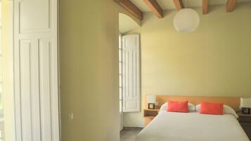 2 quartos, Wi-Fi de cortesia, roupa de cama