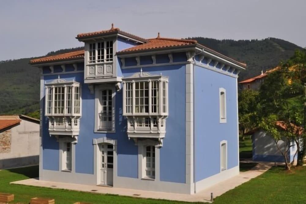 Rural apartment Casona la Sierra for 4 people