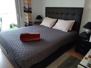 1 bedroom, iron/ironing board, WiFi, bed sheets