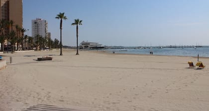 "Paradies Schönes Strandhaus Schwimmbad 2 Schlafzimmer 2 Badezimmer WiFi Englisch TV