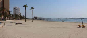 "Paradise vakkert strandhus svømmebasseng 2 soverom 2 bad wifi engelsk TV