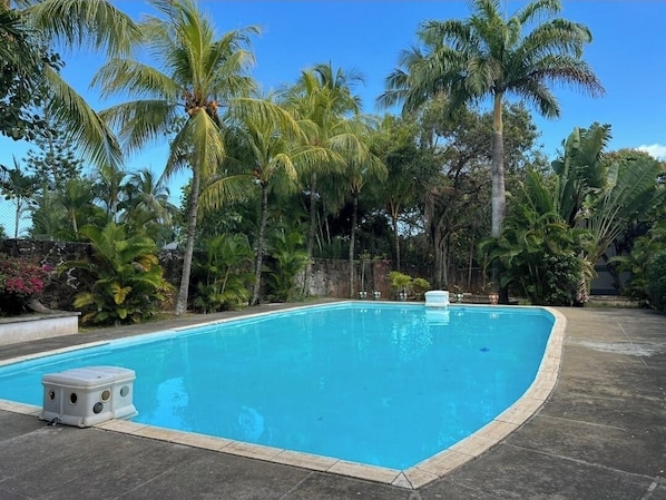 Piscine extérieure