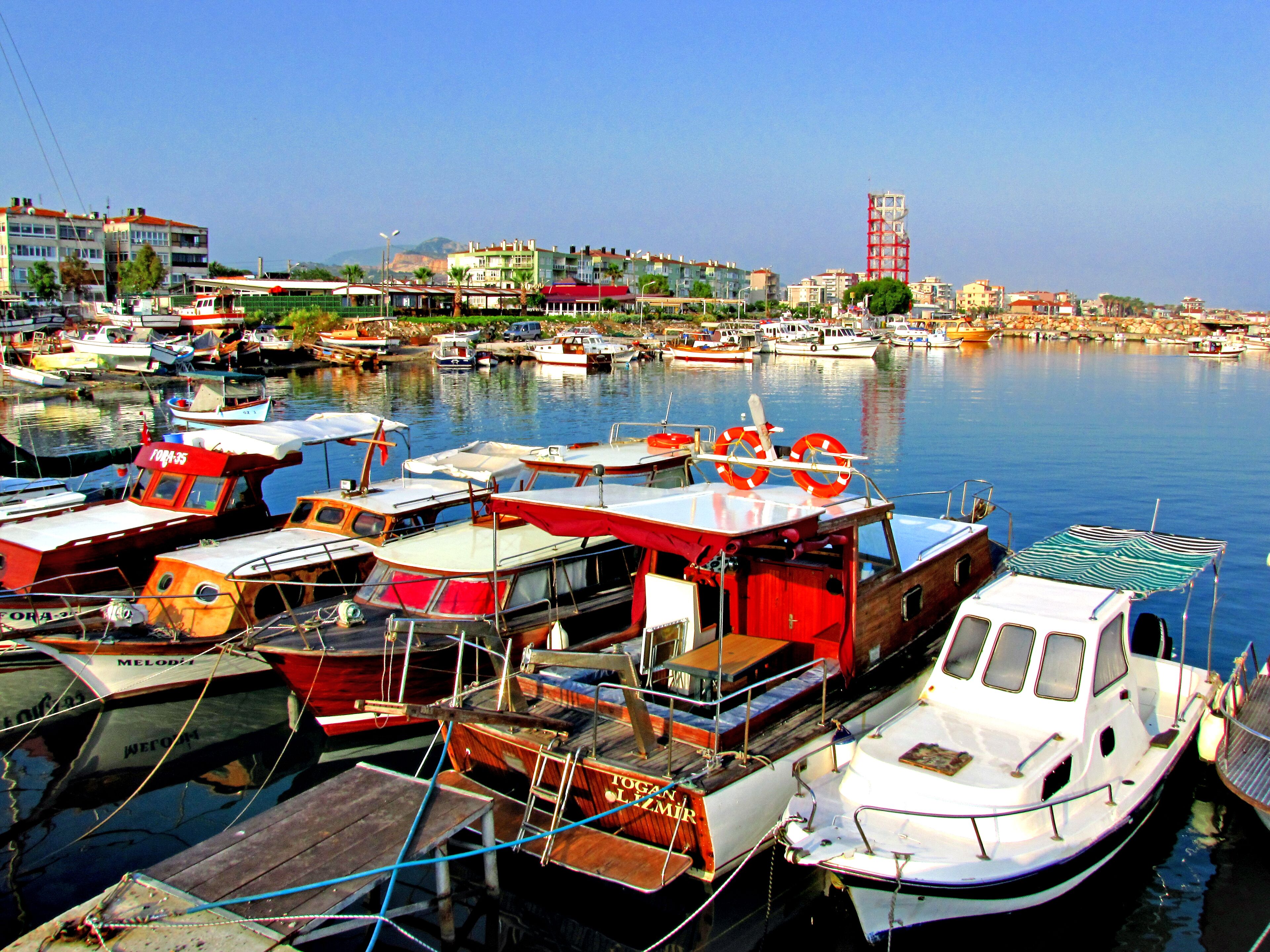Beautiful 2 bedroom flat, with sea view.