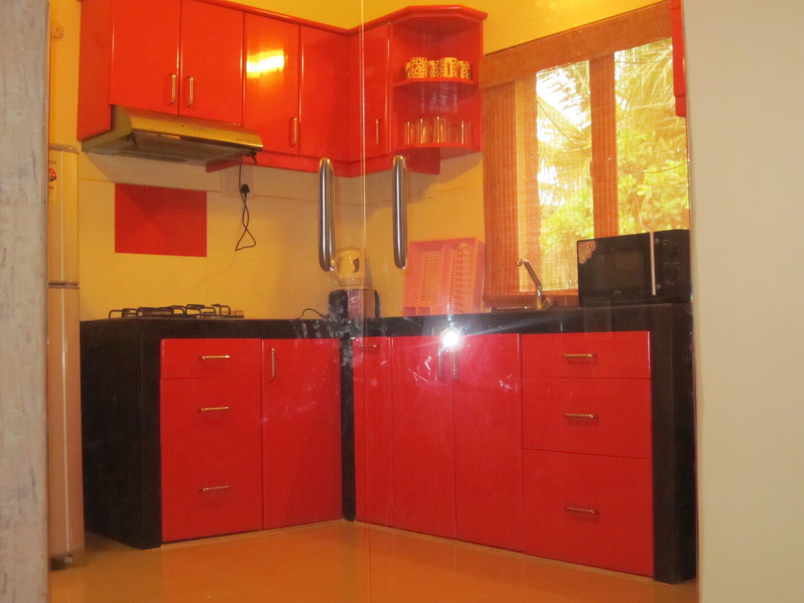 6 BEAUTIFUL, ELEGANTLY , DECORATED VILLAS ,  3 BEDROOMS AND 2 BEDROOMS