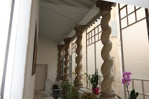 Interior - Luxury Apartment at the Hotel Alfonce 17th century private mansion  (Pézenas)