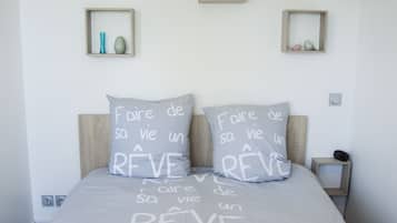 Bureau, draps fournis