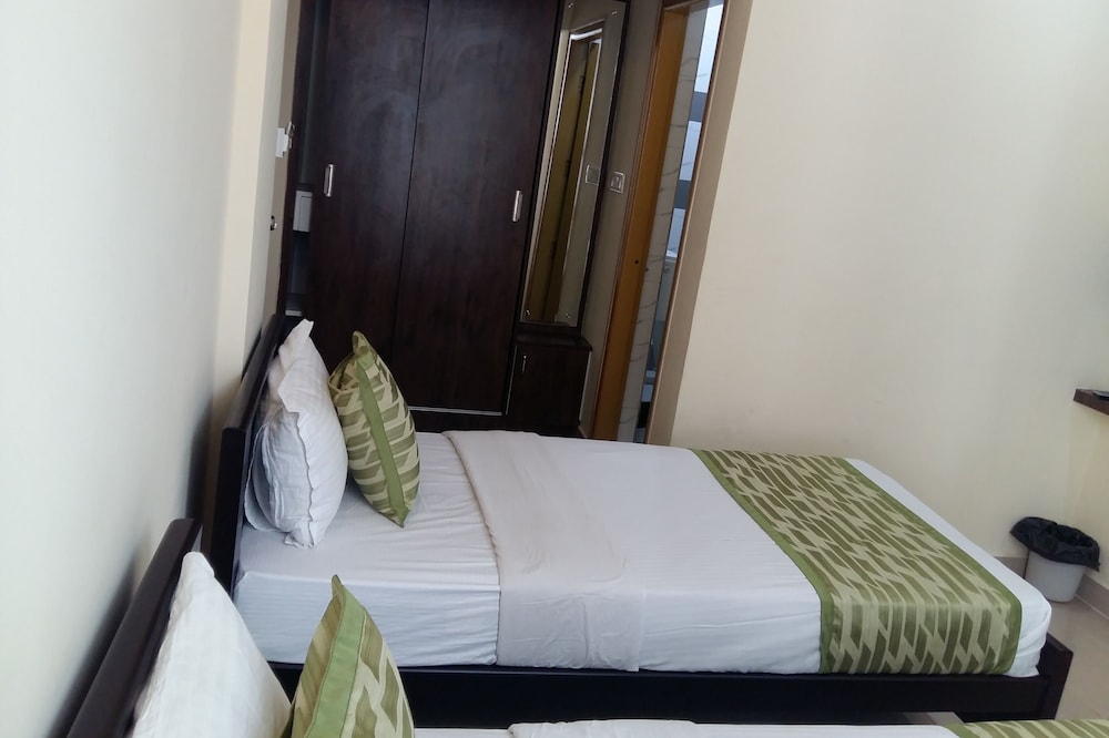 Premium Hostel with private rooms near Mysore Palace
