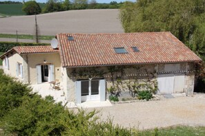 Exterior - Dordogne - Charente Border  Charming, tranquil country house with heated pool (Juignac)