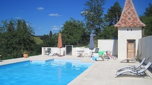 A heated pool - Dordogne - Charente Border  Charming, tranquil country house with heated pool (Juignac)