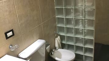 Handtücher, Toilettenpapier
