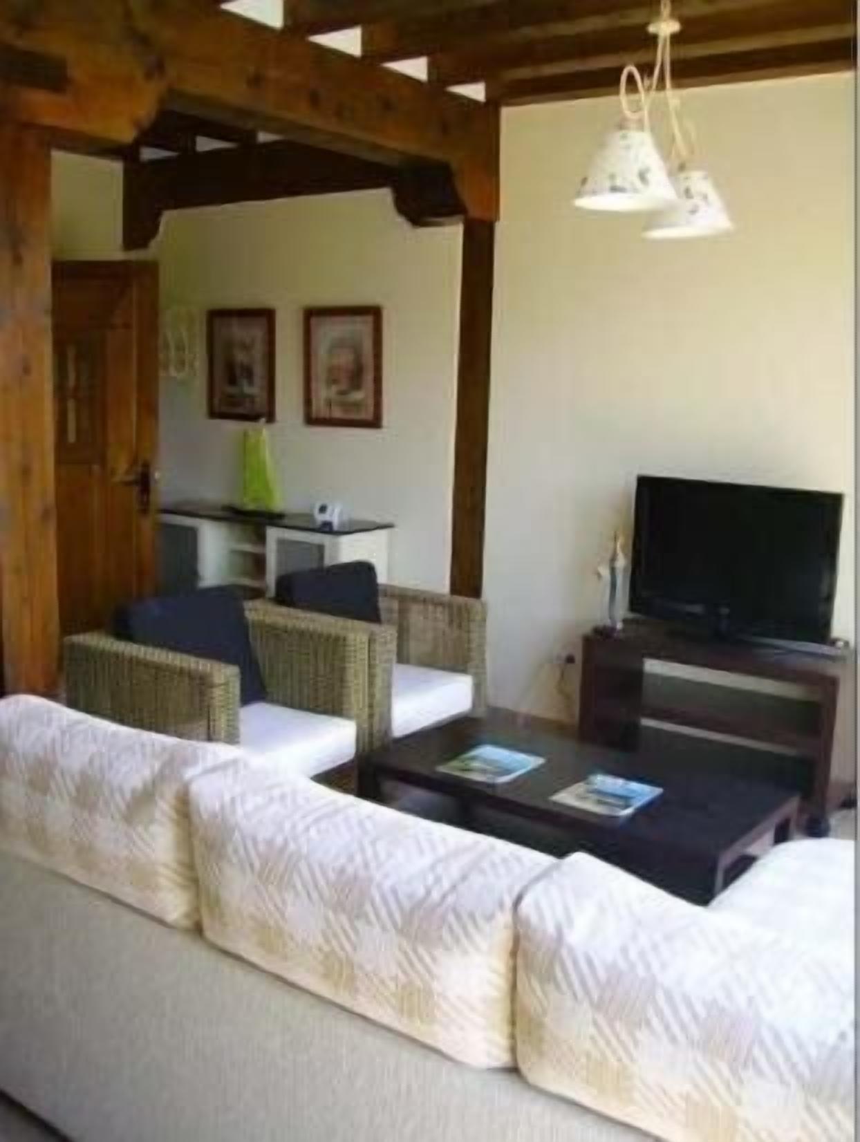 Self catering Legends of the Forest for 7 people