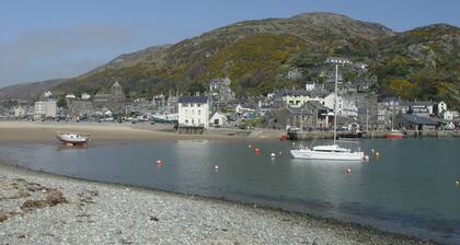 On Mawddach estuary Snowdonia pets welcome Certificate of Excellence Tripadvisor