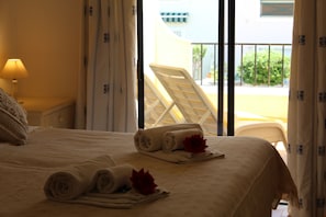 1 chambre, fer et planche Ă repasser, Wi-Fi, draps fournis