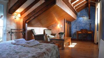 4 slaapkamers, reisbedje, internet