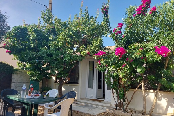 Après une longue route, l'apéro s'imposerait presque ;o)