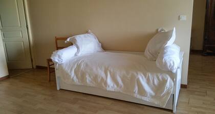 Hydrangeas suite, Bed and Breakfast in the GERS, the Magnas area
