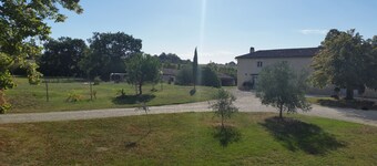 Hydrangeas suite, Bed and Breakfast in the GERS, the Magnas area