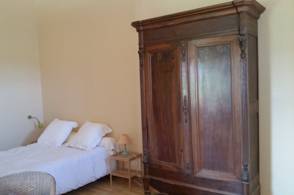 Hydrangeas suite, Bed and Breakfast in the GERS, the Magnas area