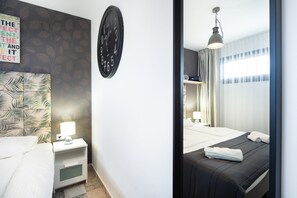 1 bedroom, iron/ironing board, Internet