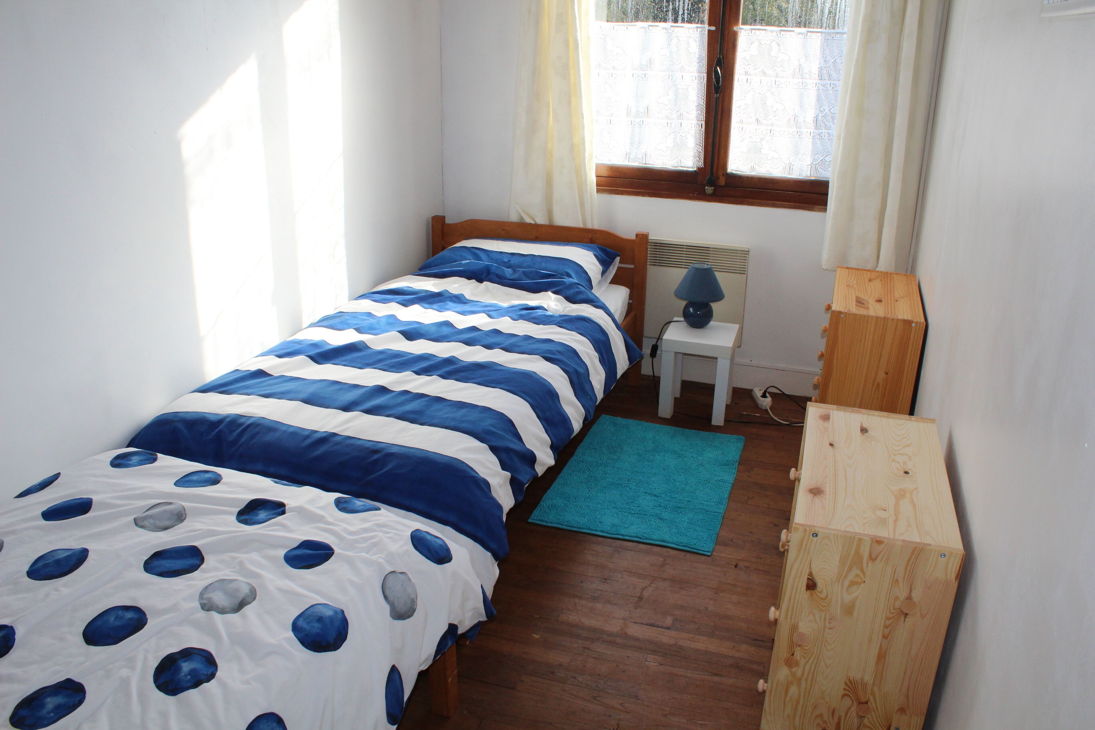 Family Friendly Gite with Heated Pool and Fishing Lake