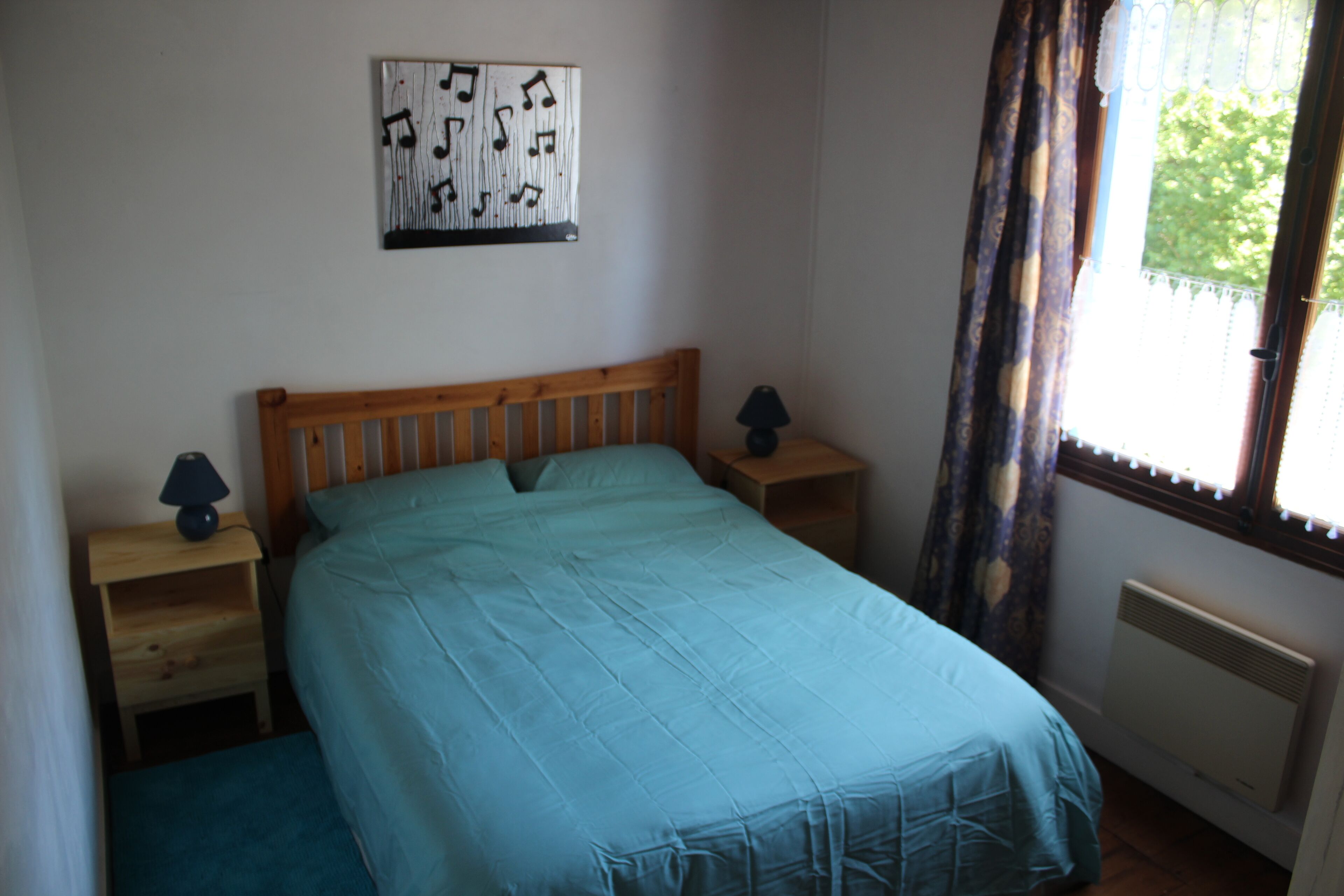 Family Friendly Gite with Heated Pool and Fishing Lake