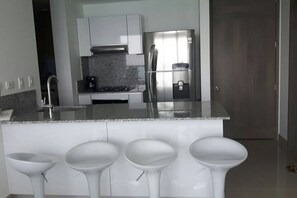 Mikrobølgeovn og ovn