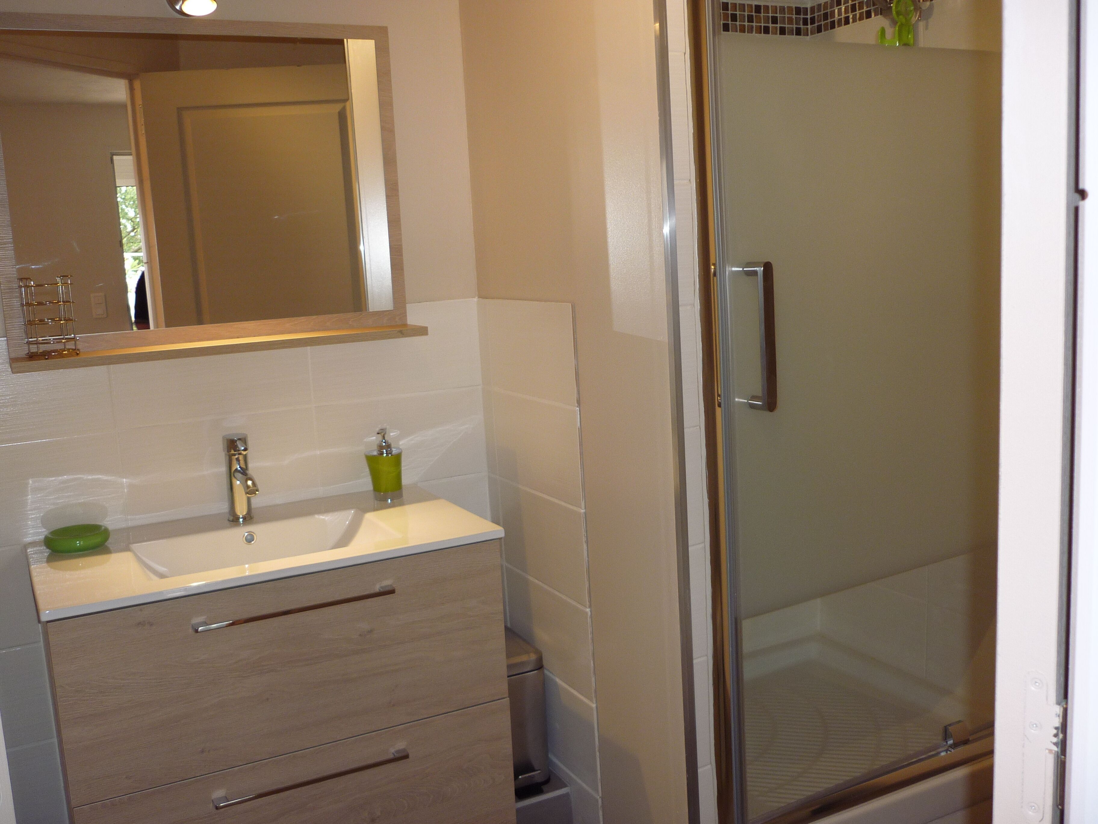 Villa on a hillside on a slope of the Luberon