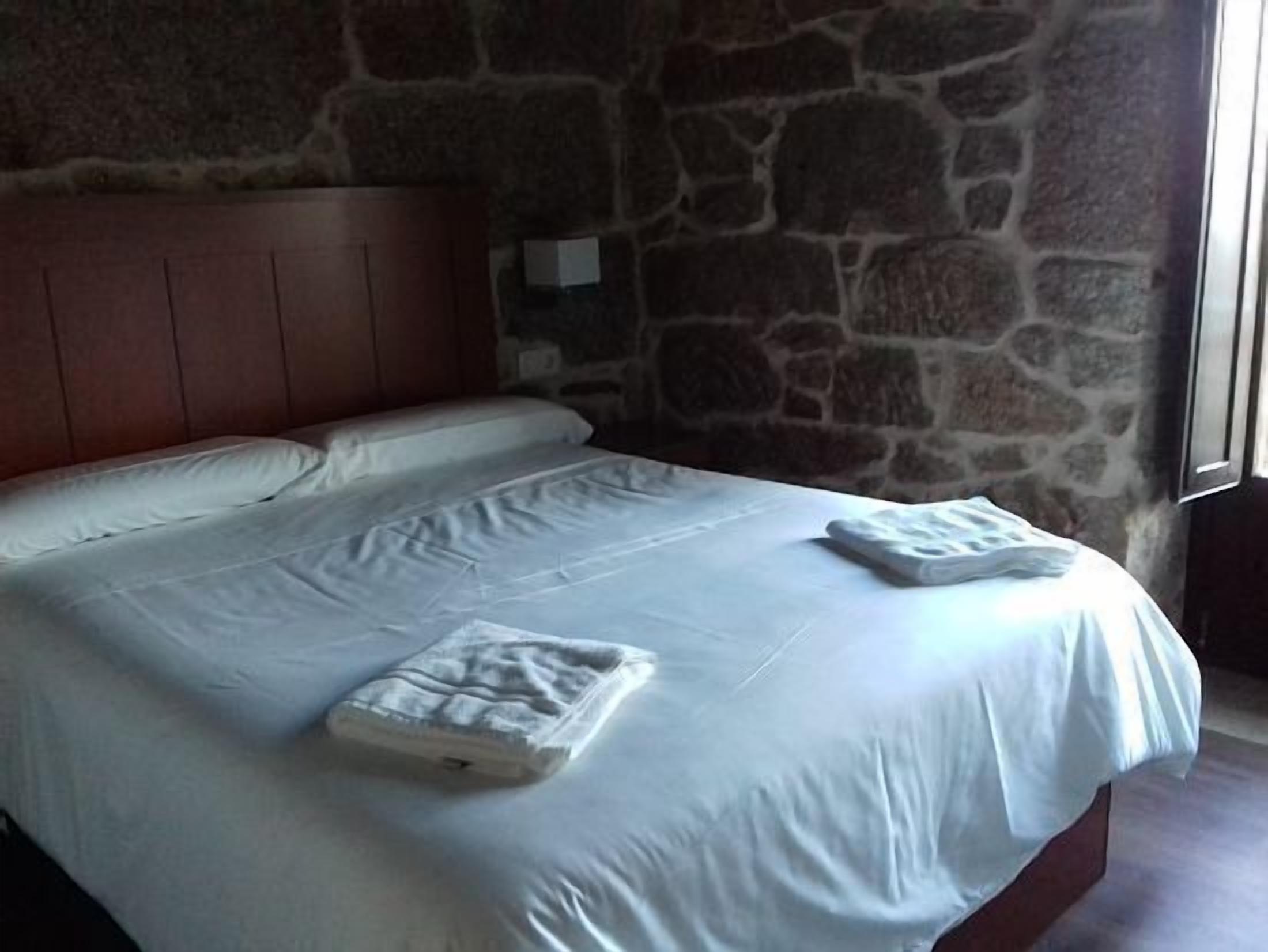 CASA ALDEA II OURENSE AND RIBEIRA SACRA