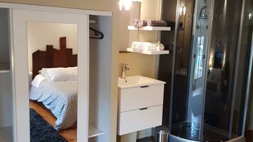 1 chambre, accès Internet, draps fournis