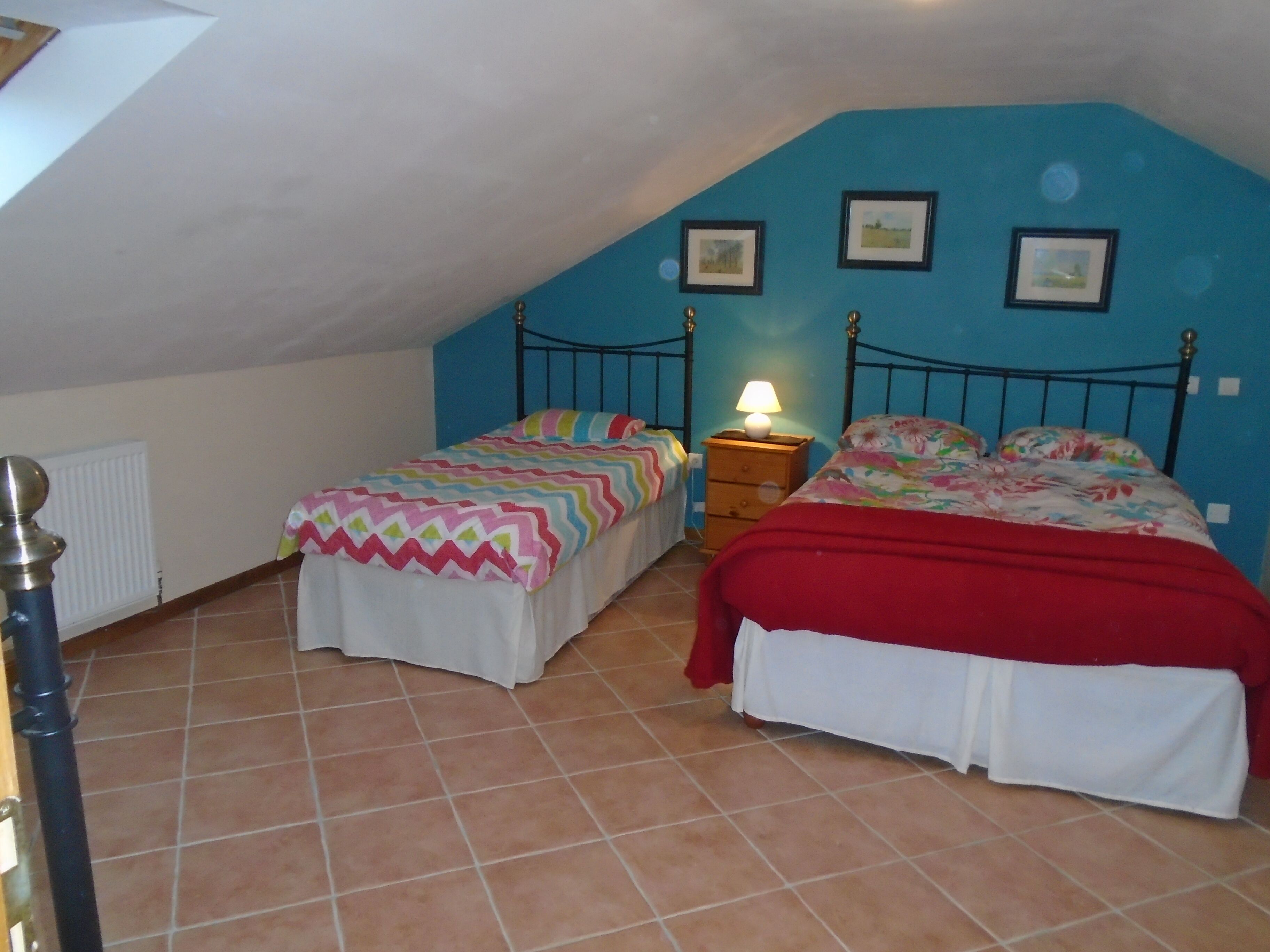 2 gites, can sleep 12 people meet with your family or friends in the countryside
