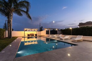 Pool - Deep Blue Sea - Casa vacanza (swimming pool, bbq, solarium) (Arenella)