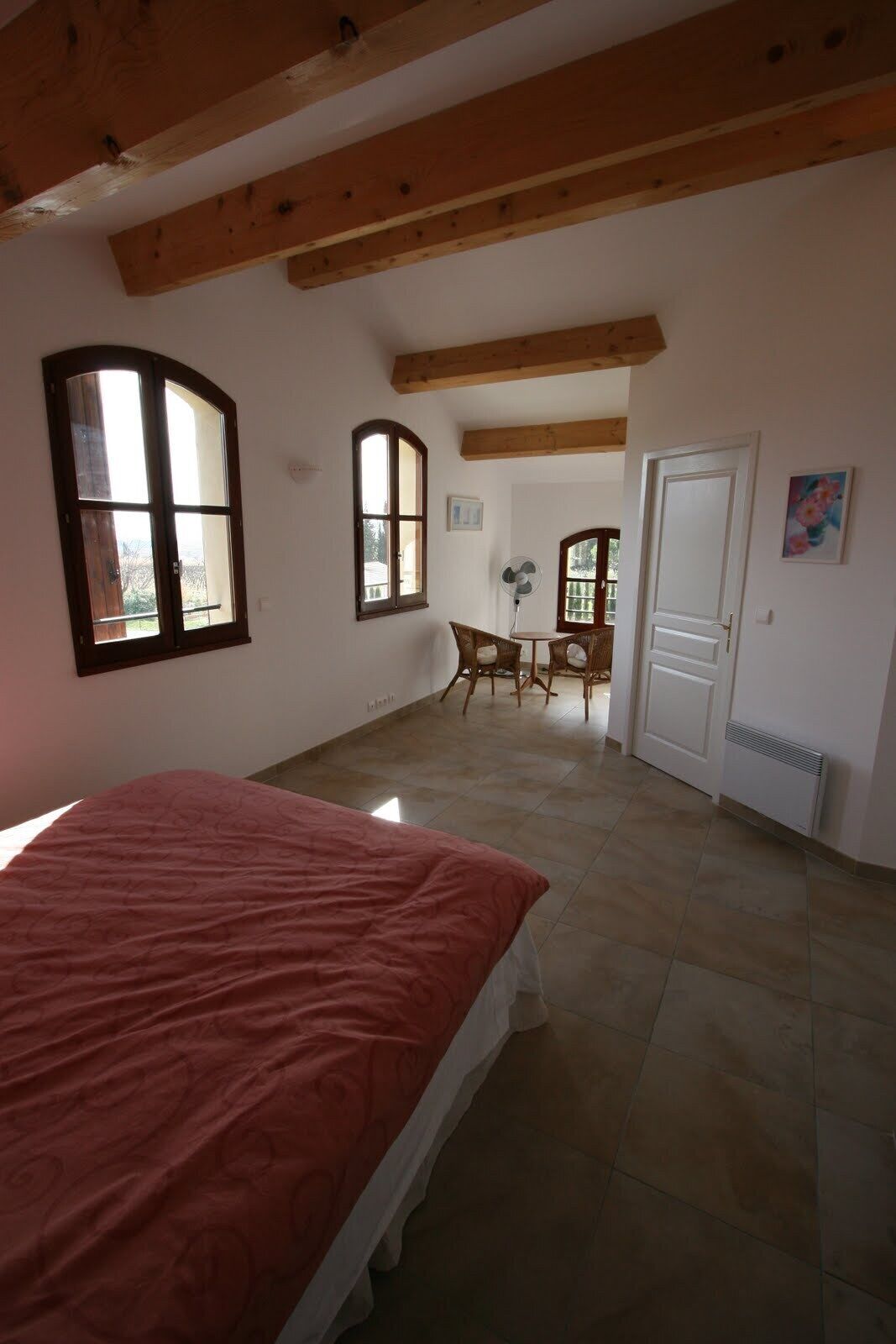 6 chambres, Wi-Fi, draps fournis