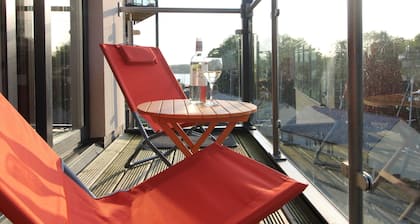 Llys Marina Fabulous moderni huoneisto parvekkeella Snowdonia ja Anglesey