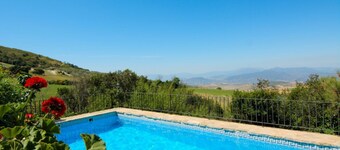 Casa Olivos, ideale per rilassarsi casa di famiglia in un ambiente rurale 