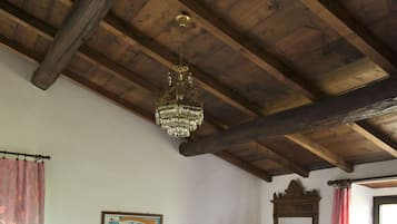 3 habitaciones, tabla de planchar con plancha y wifi gratis
