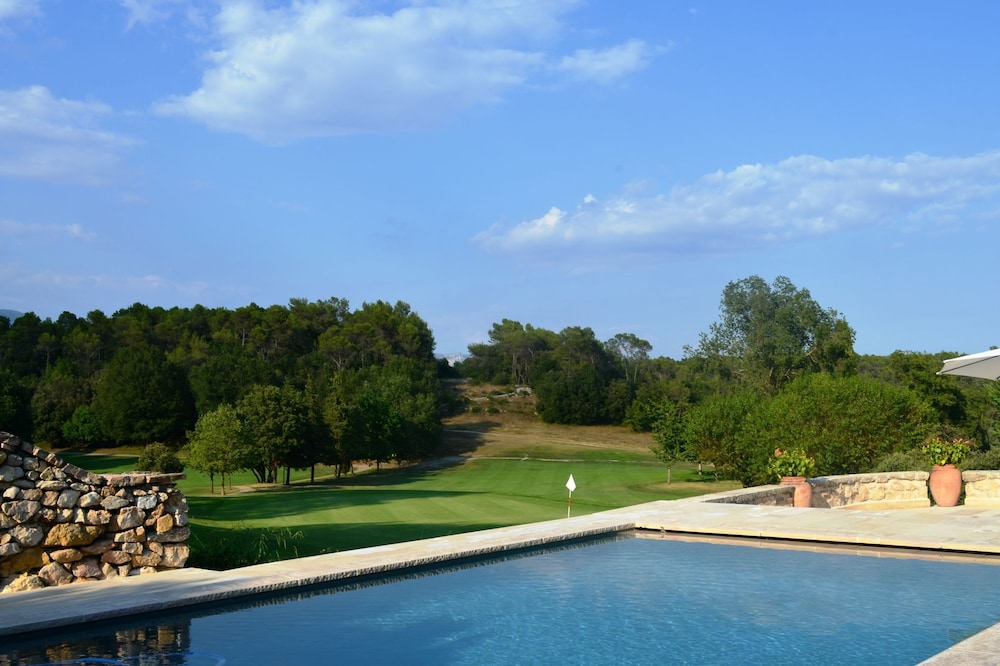Guest house near Golf d'Opio