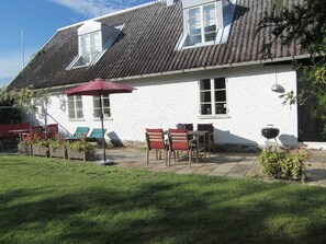 Outdoor dining - Cosy modern half-timbered house in the country (Höganäs S)