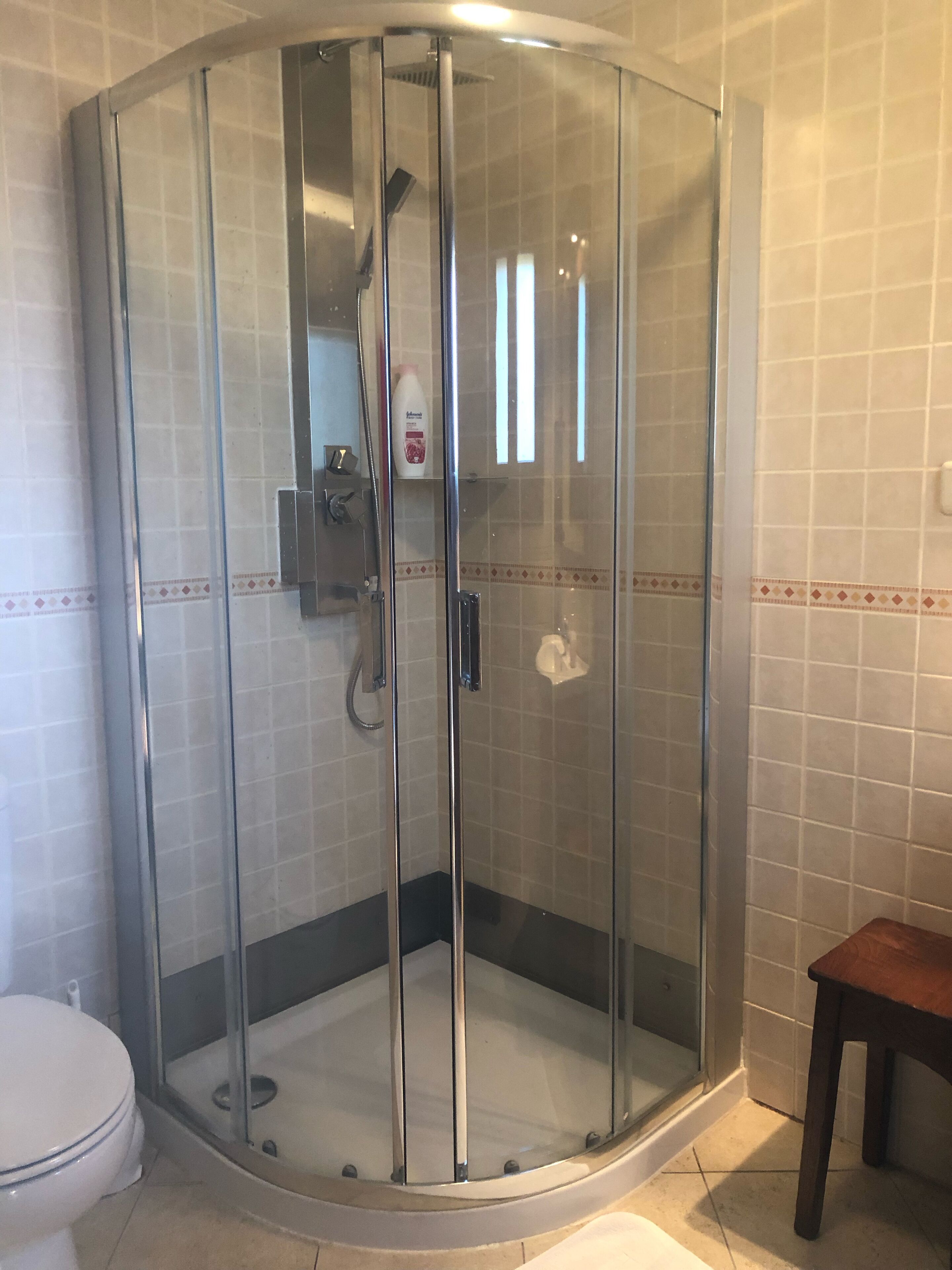 Håndklær, såpe og toalettpapir