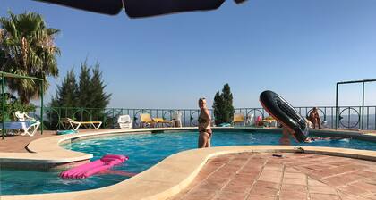 Rustic Spanish villa with panoramic mountain views