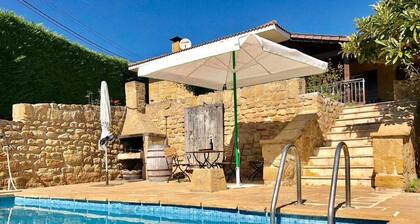 SagastiEnea Villa con Piscina y Tenis en la Rioja