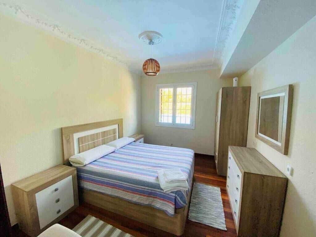 Sagasti-Enea Villa with private pool in the RIOJA Alavesa