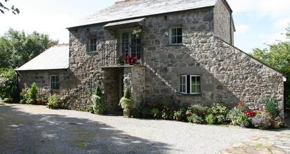 2 Chambre Logement dans deux acres de jardins sur le bord du village de Blisland